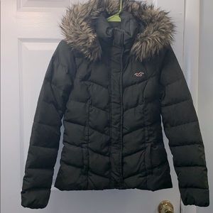 Hollister winter waterproof puffer jacket